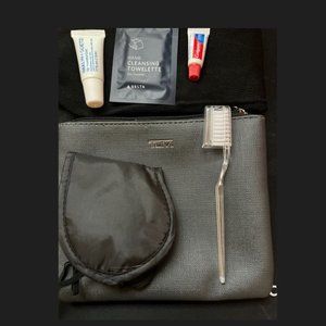 NEW- Tumi Delta cosmetic bag